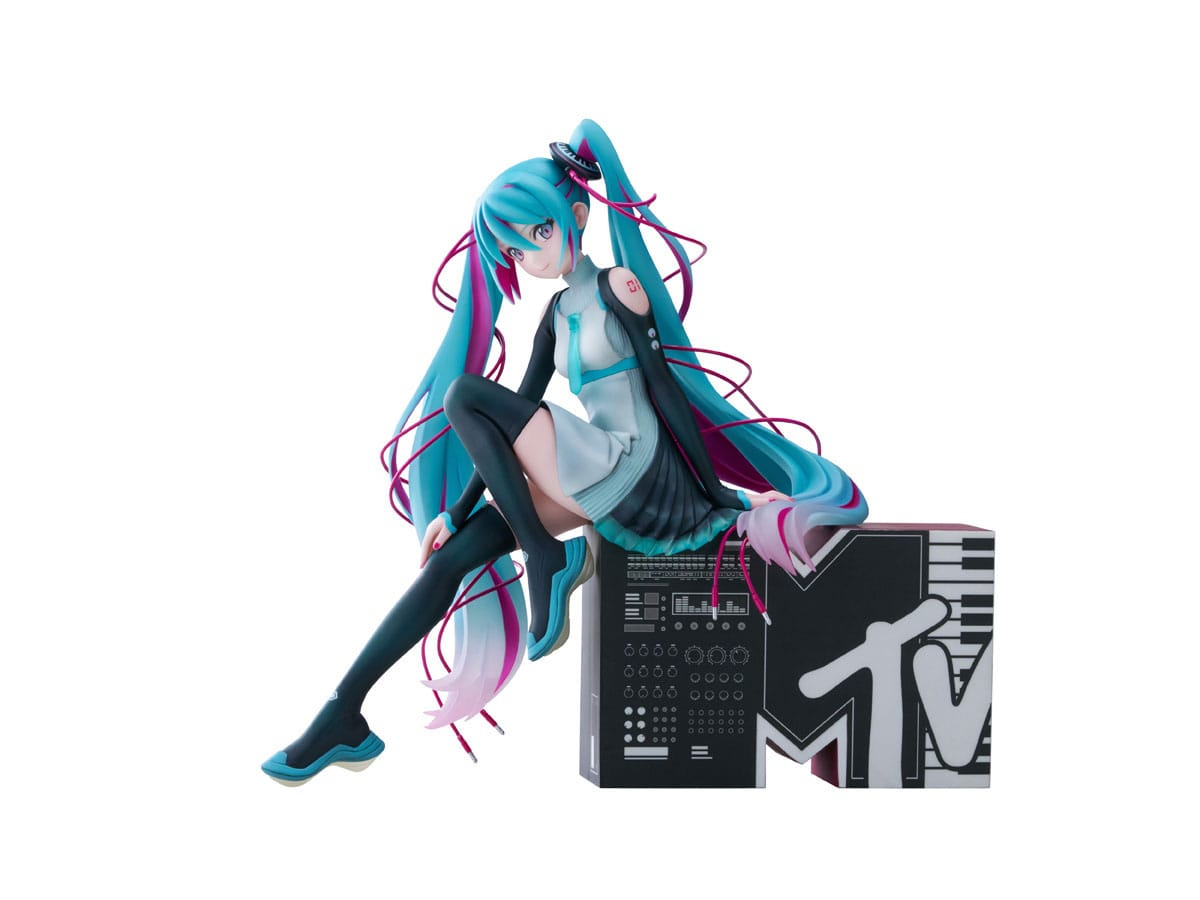 PREORDER - Hatsune Miku - Hatsune Miku x MTV - 20cm PVC Statue 1/7