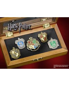 Harry-Potter-Hogwarts-Pin-Kollektion-1