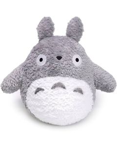 Mein-Nachbar-Totoro-gross-fluffig-grau-Pluesch-1